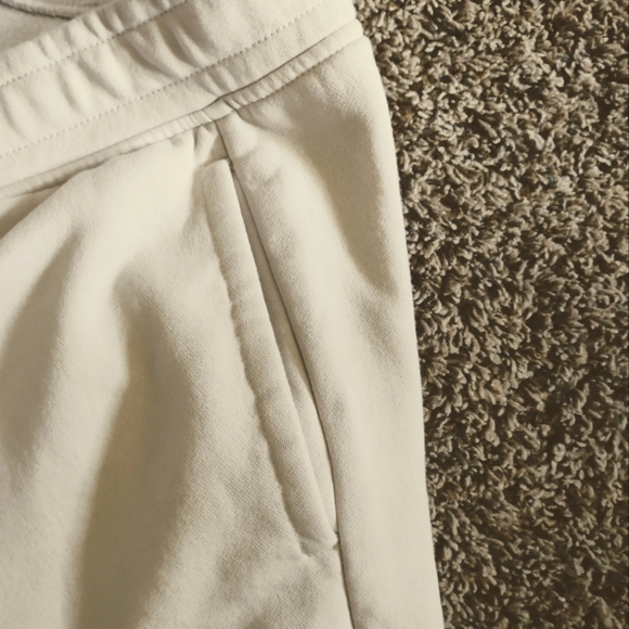 2X Old Navy, Tan,  Heavyweight Sweat pants - Picture 3 of 5